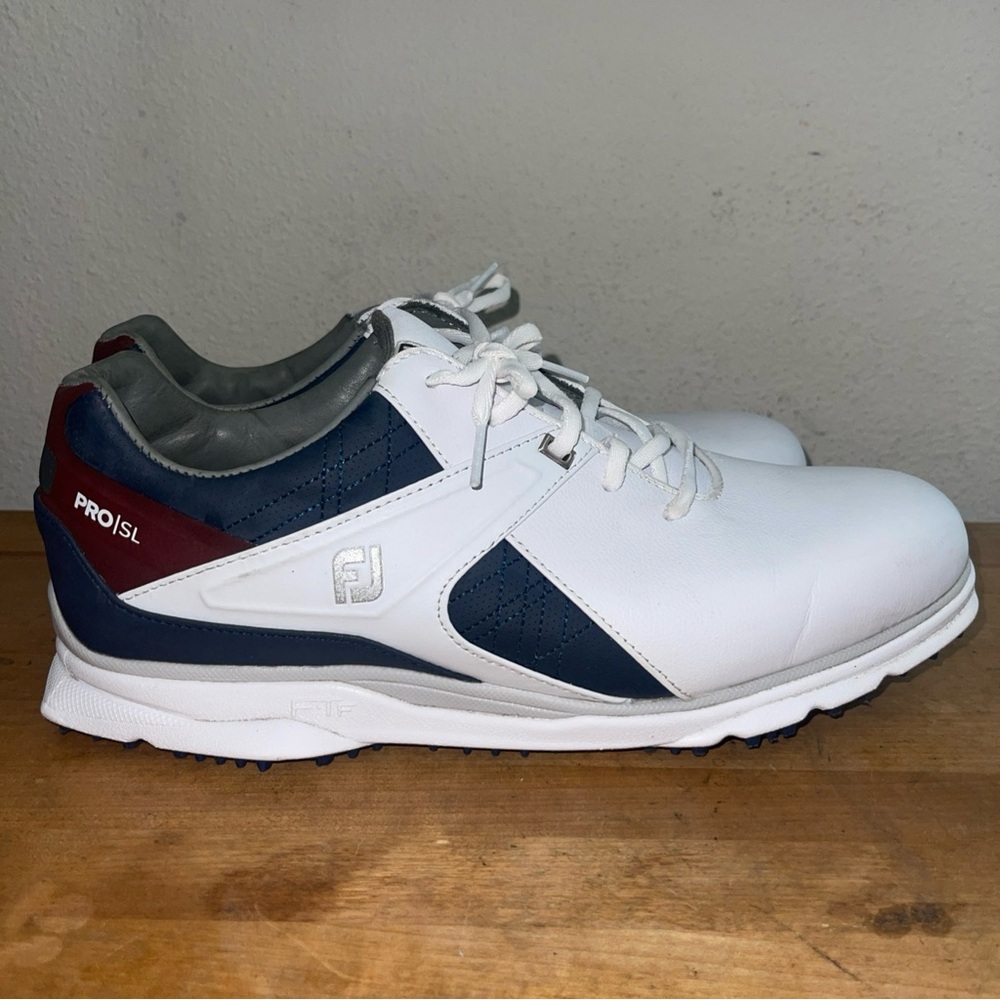 FootJoy Pro SL Golf Shoes Mens White Leather Spikeless Cleats 53848 Sz 10 W